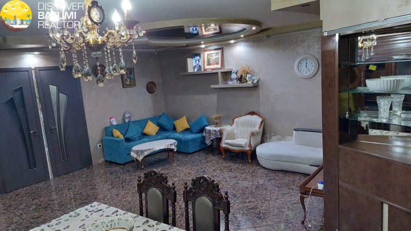 Квартира посуточно на улице Абашидзе