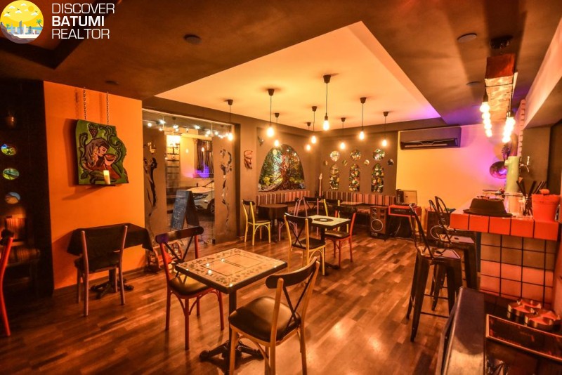 Сдается коммерческое помещение в старом Батуми