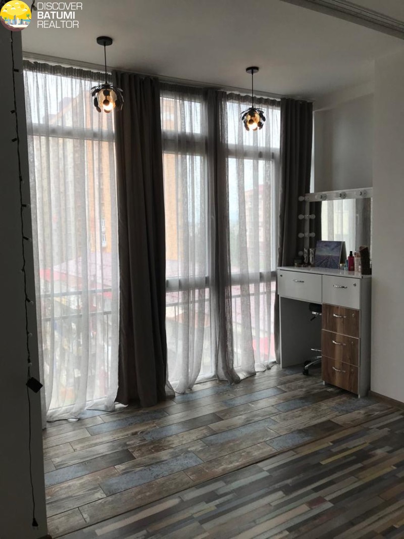 Продается квартира на улице Леонидзе