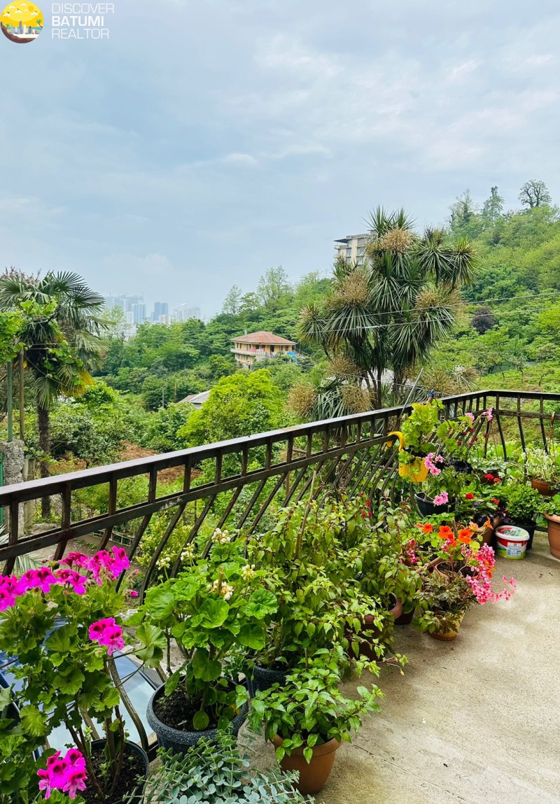 Дом посуточно на улице Каландадзе