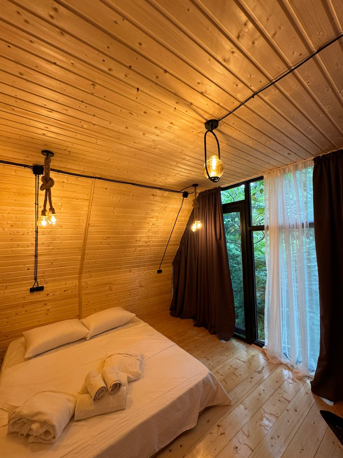 Коттедж в аренду посуточно в Самебе