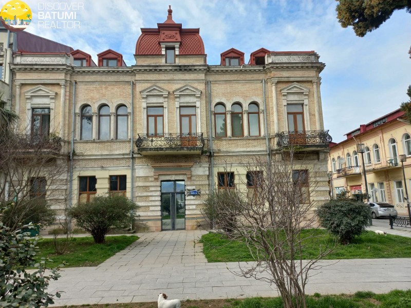 Сдается коммерческое помещение на улице Гогебашвили