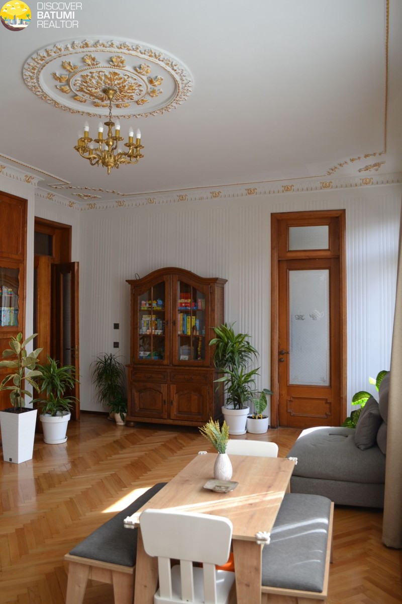 Продается квартира на улице Горгиладзе