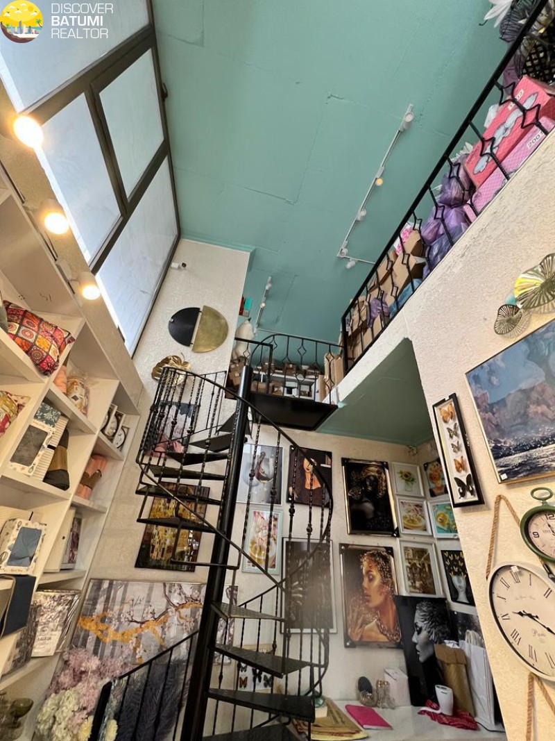 Сдается коммерческое помещение на улице Фридона Халваши