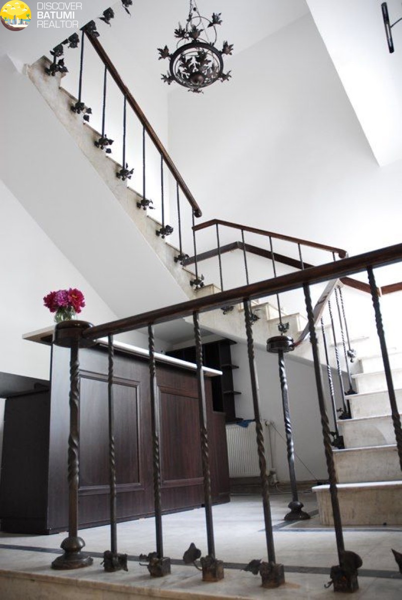 Сдается коммерческое помещение на улице Джавахишвили