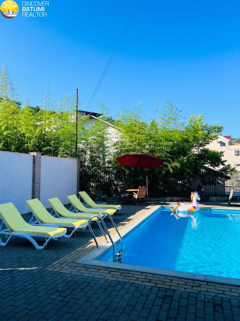 Частный дом в аренду посуточно в Махинджаури