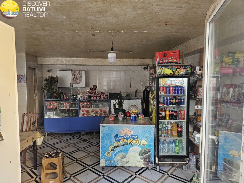 Продается коммерческое помещение на улице А. Абашидзе