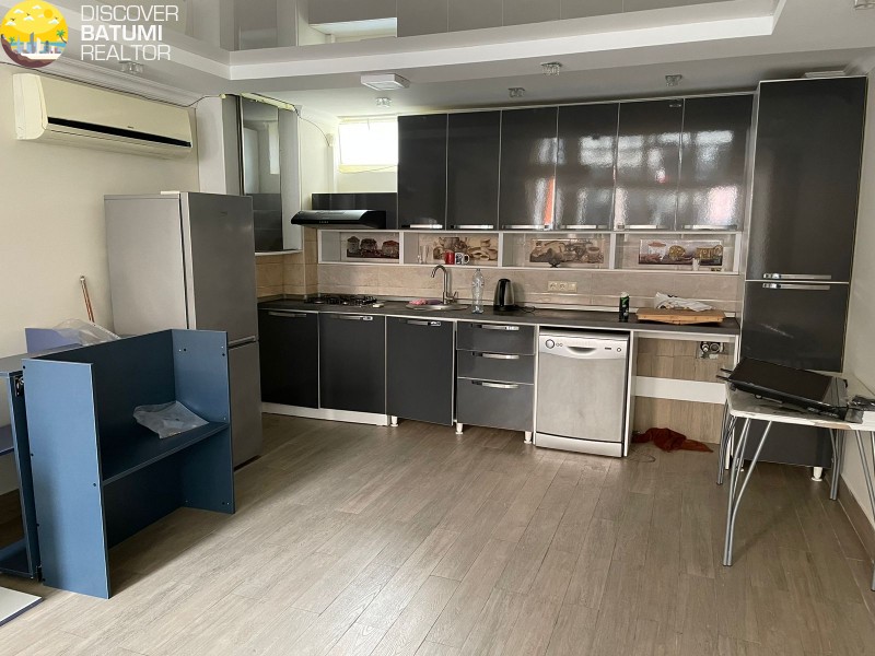 Сдается коммерческое помещение на улице Костава