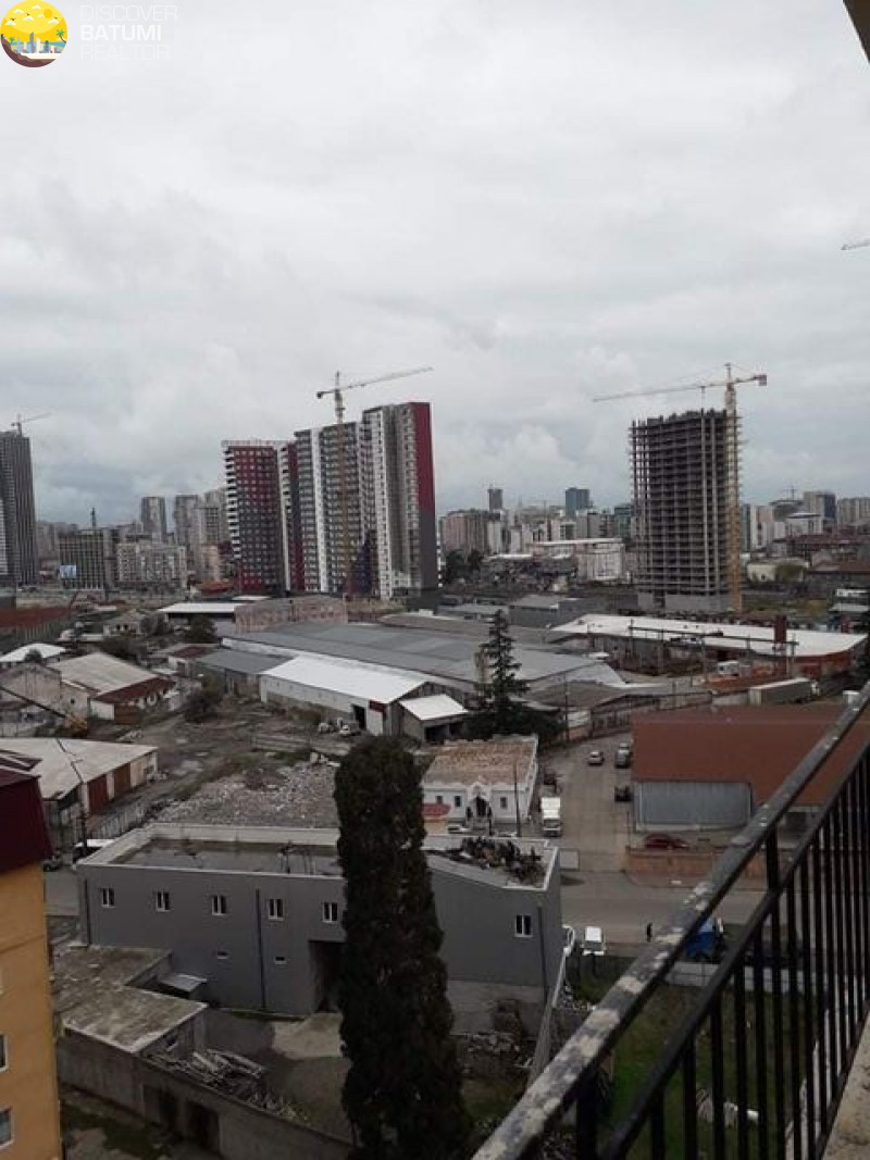 Продается квартира на улице Аслана Абашидзе