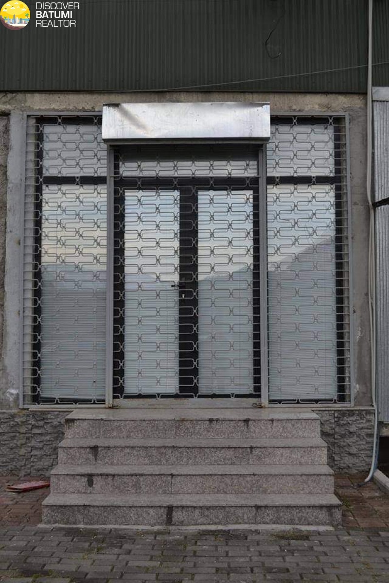 Сдается торговое помещение на улице Лермонтова