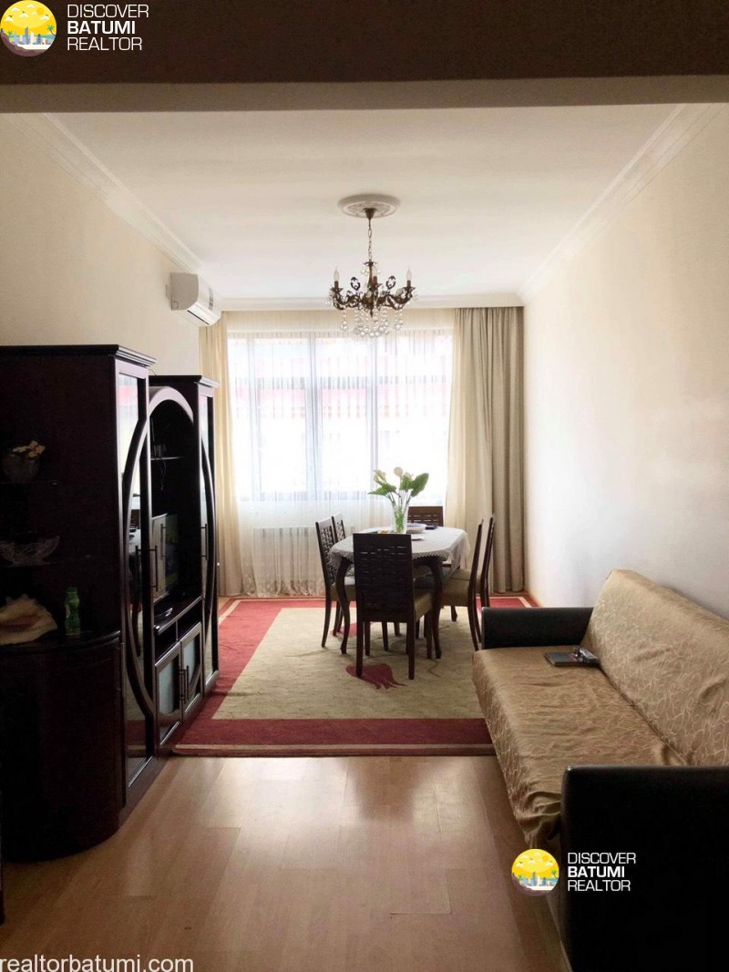 Квартира посуточно на улице Чавчавадзе