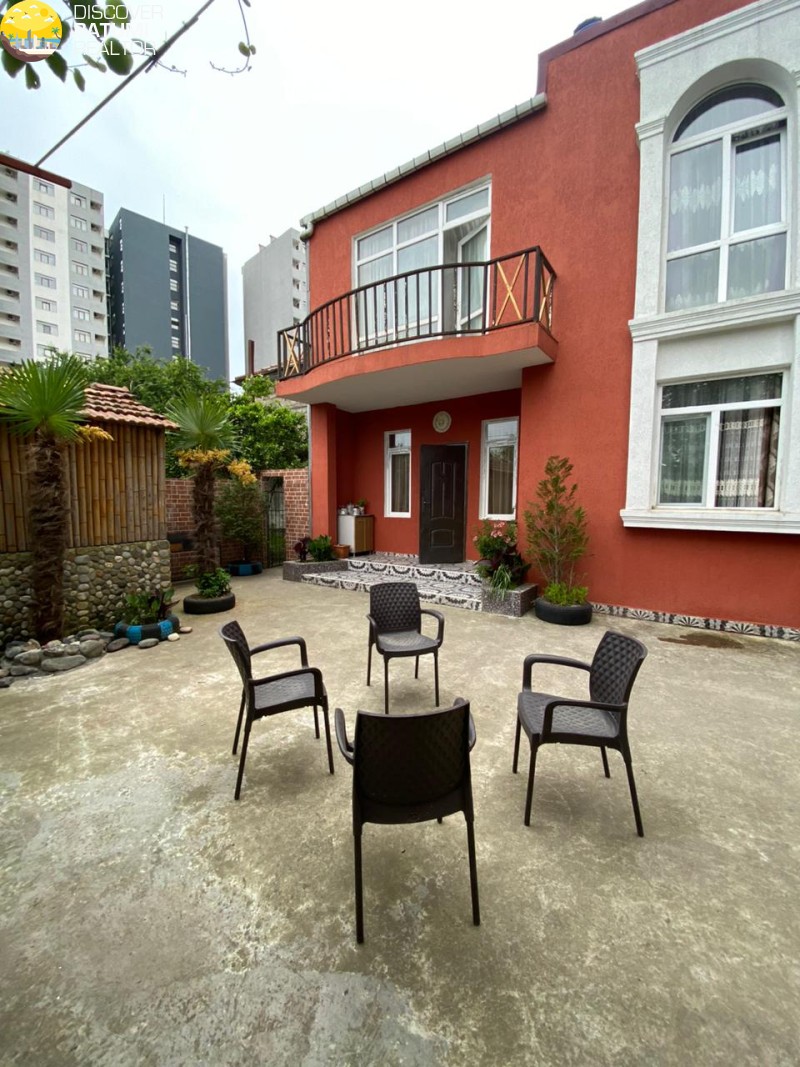 Частный дом сдается посуточно на улице Реджеба Нижарадзе