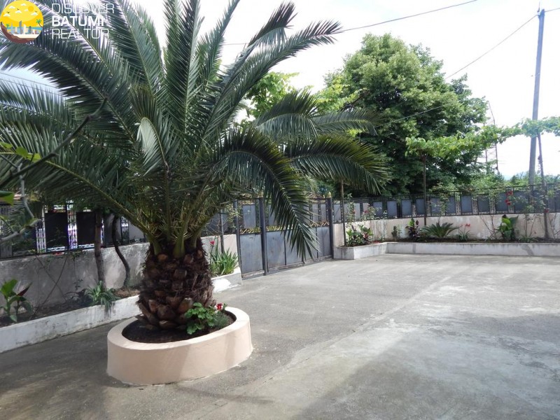 Сдается дом посуточно на улице Ангис