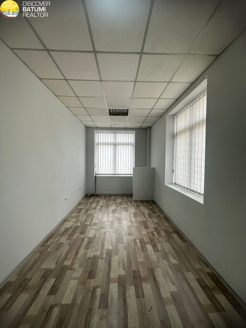 Сдается коммерческое помещение на улице Чавчавадзе