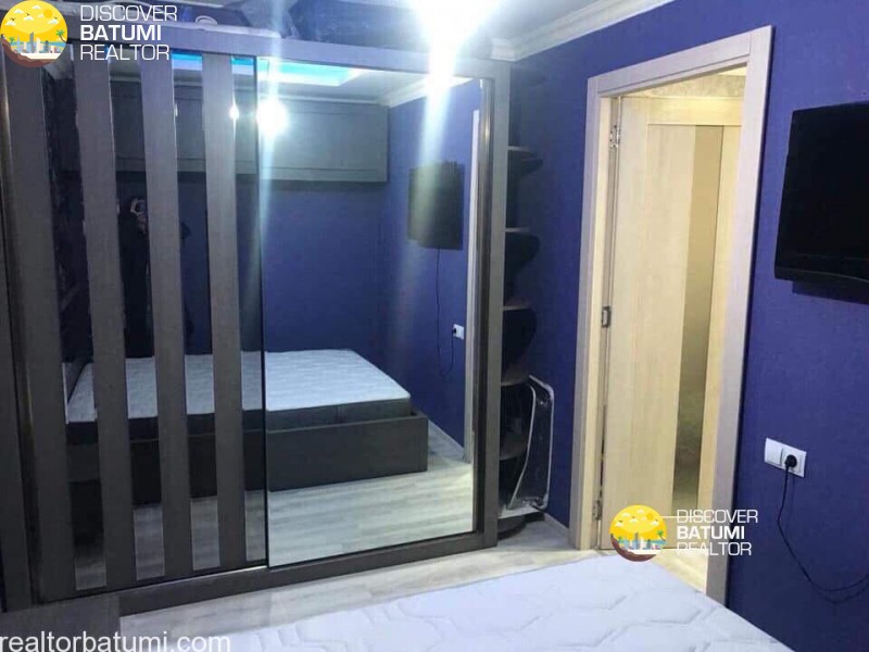 Продается квартира на улице Тбел Абусеридзе