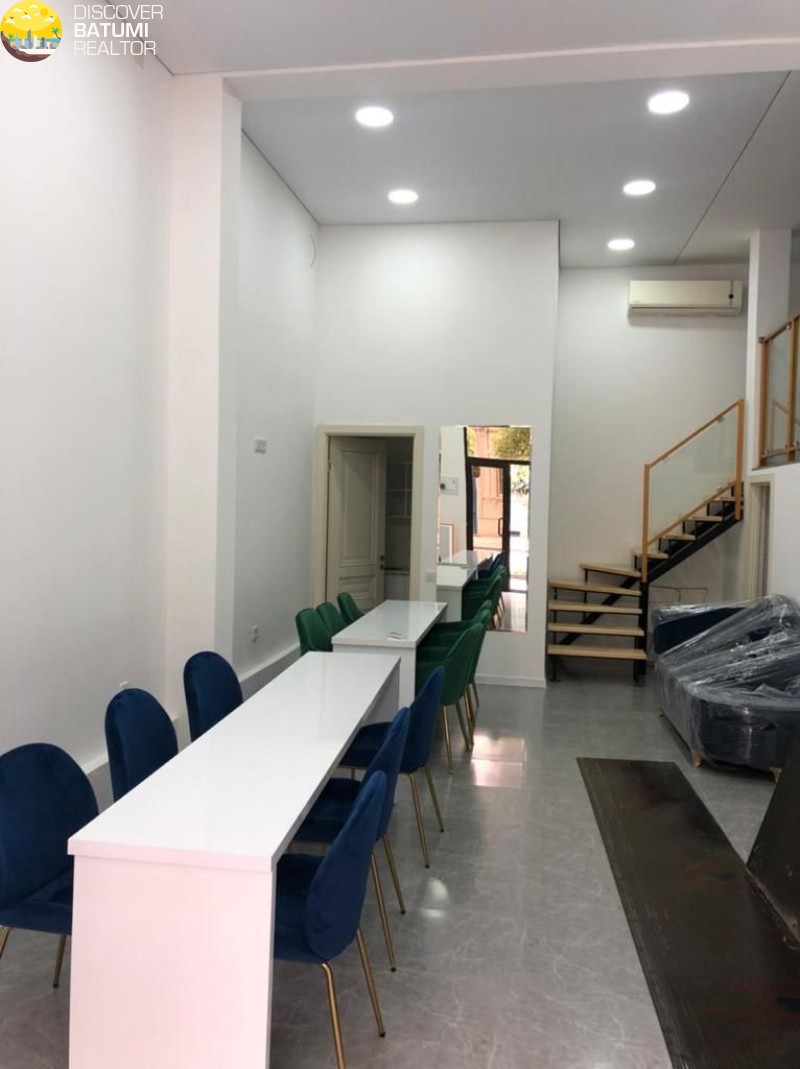 Сдается коммерческое помещение на улице Важа Пшавела