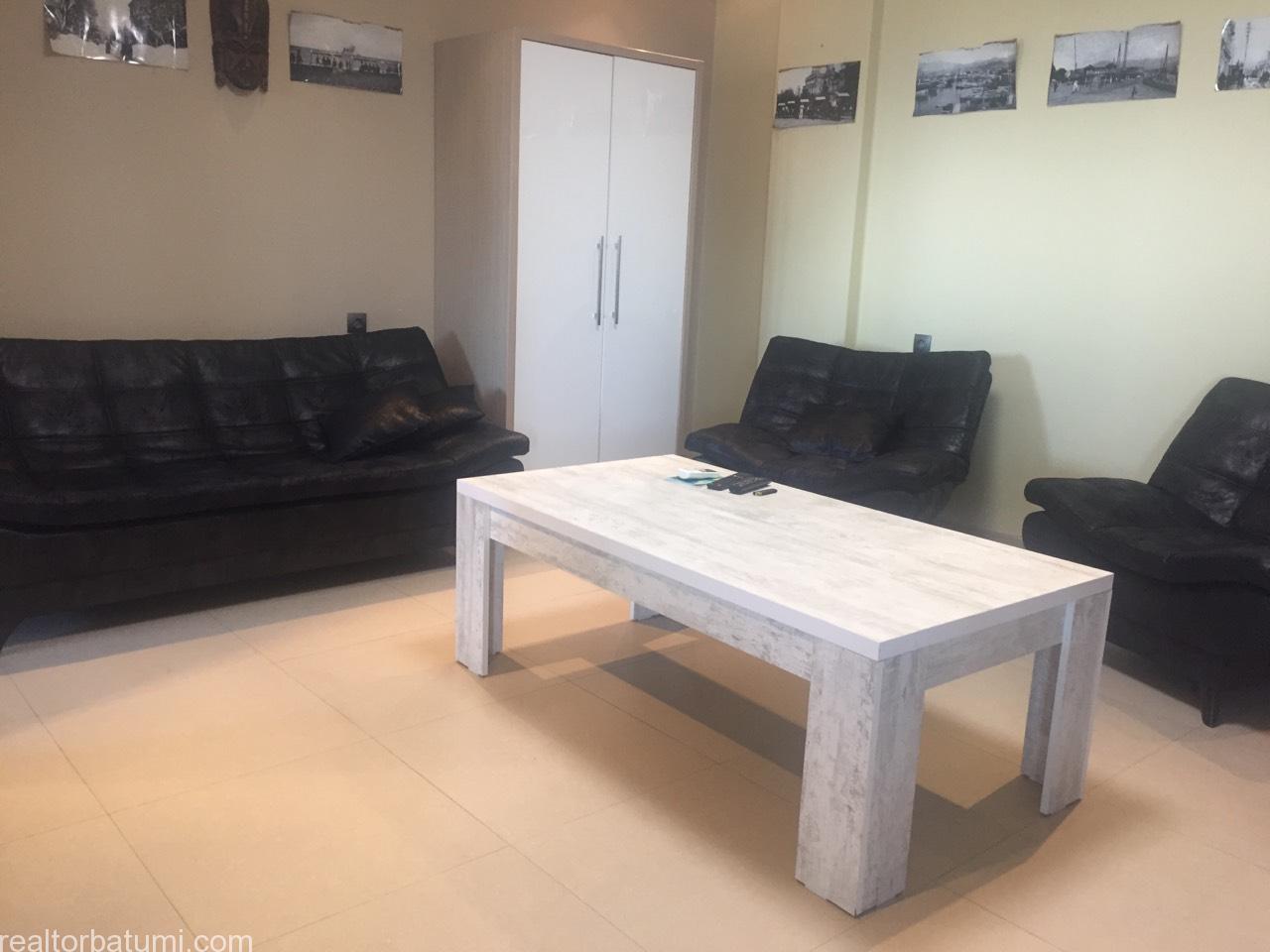 Продается квартира на улице Абашидзе