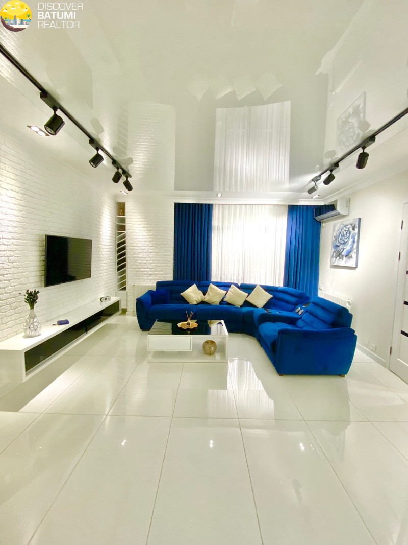 Квартира посуточно на улице Зураба Горгиладзе