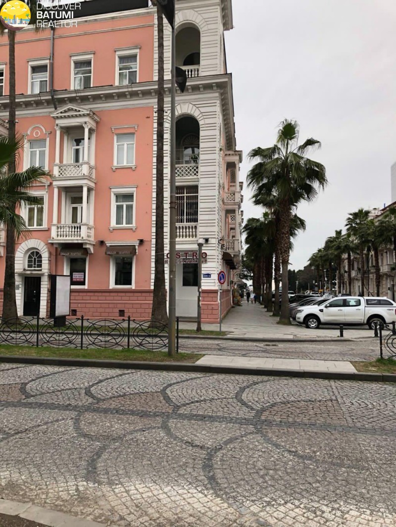Продается коммерческое помещение на улице Руставели