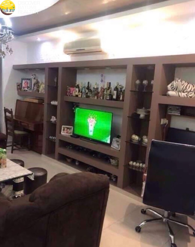 Сдается квартира на улице Луки Асатиани