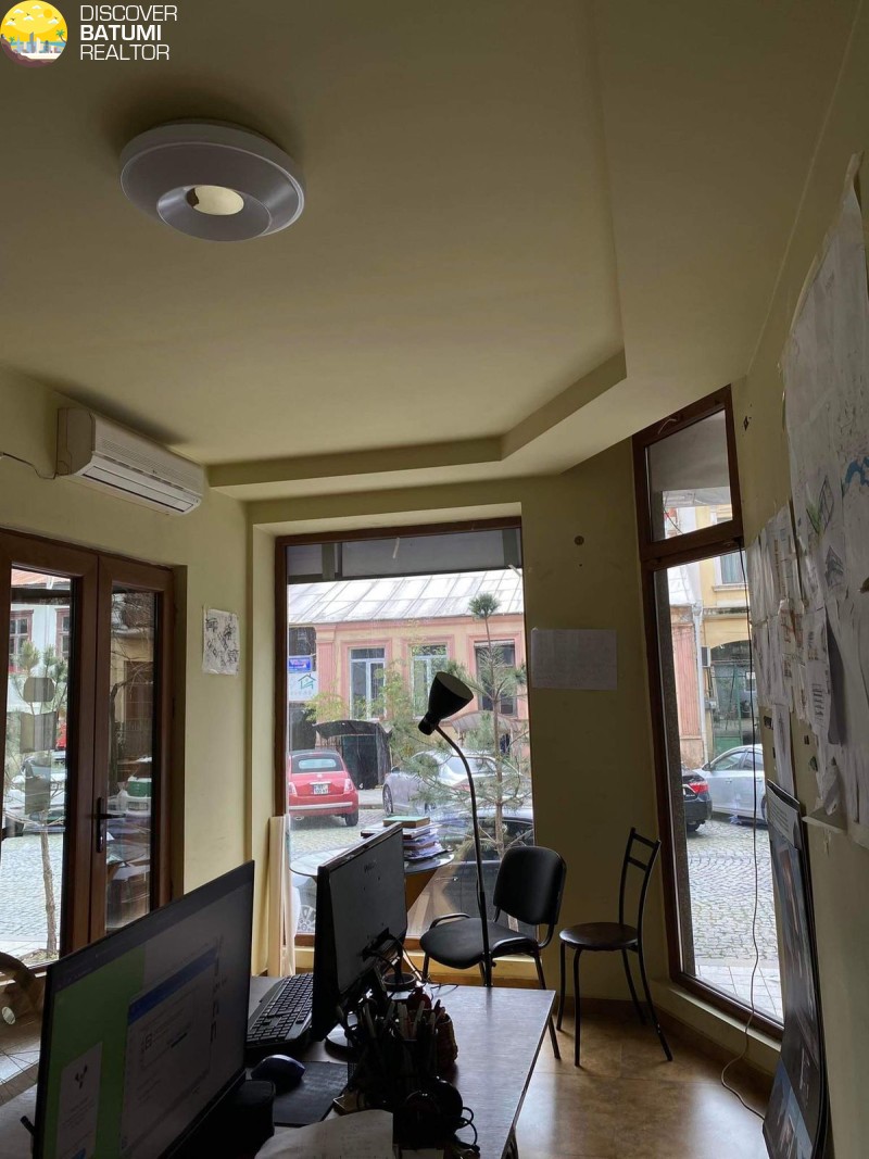 Сдается коммерческое помещение на улице Фарнаваза Мефи