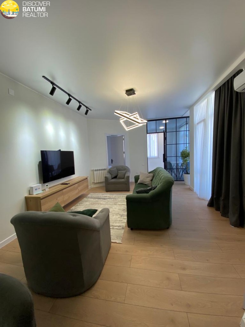 Продается квартира на улице Аслана Абашидзе