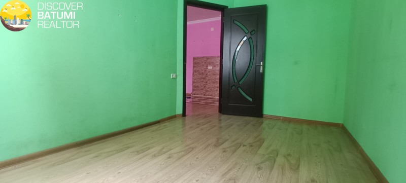 Продается квартира на улице Ш. Химшиашвили