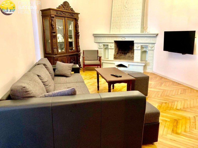 Квартира в аренду на улице Костава