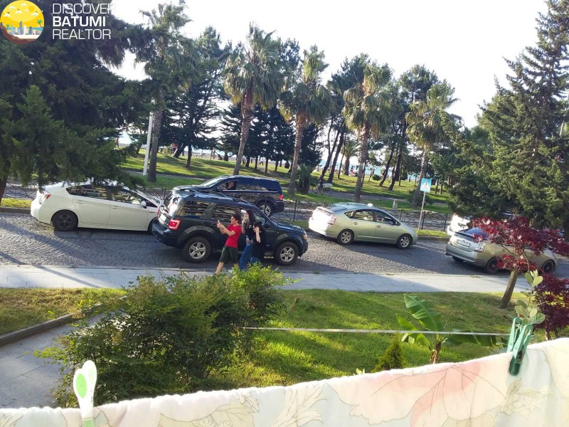 сдается квартира посуточно на Руставели