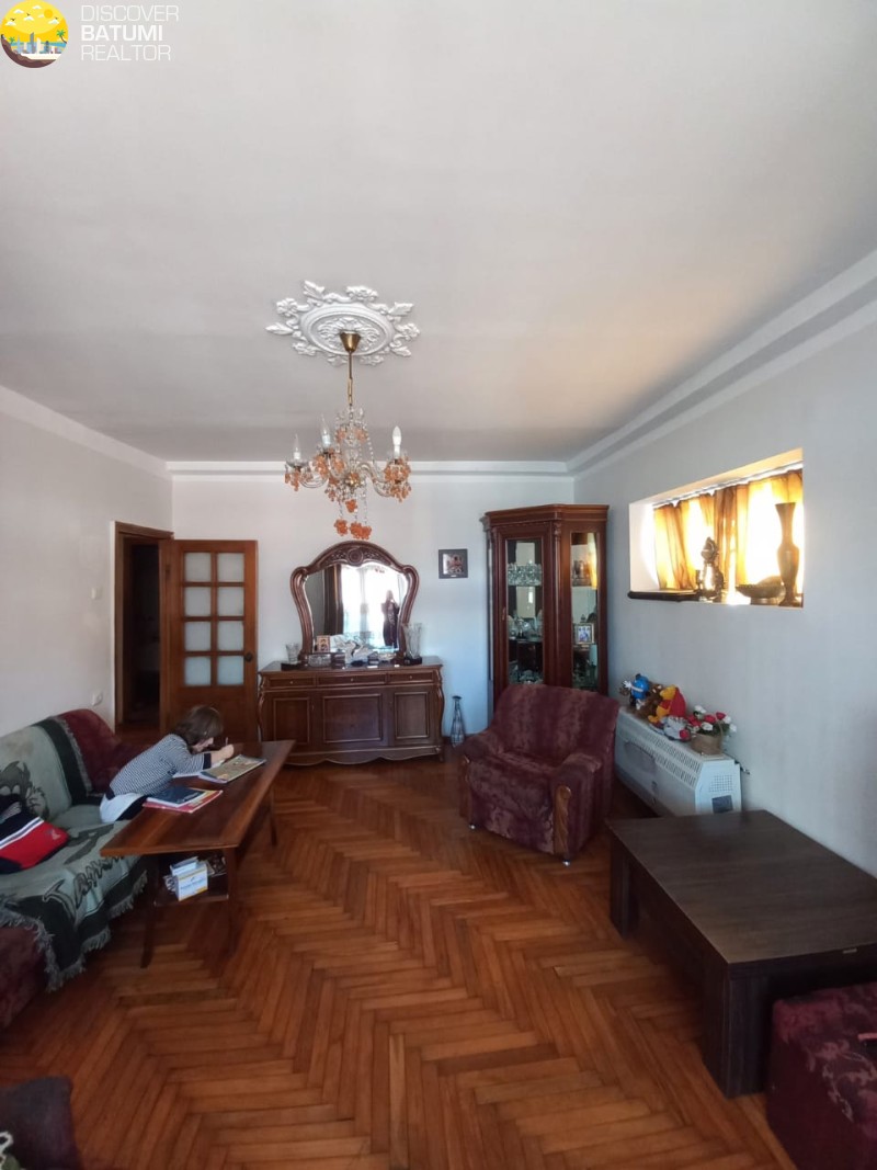 Продается квартира на улице Ахметели