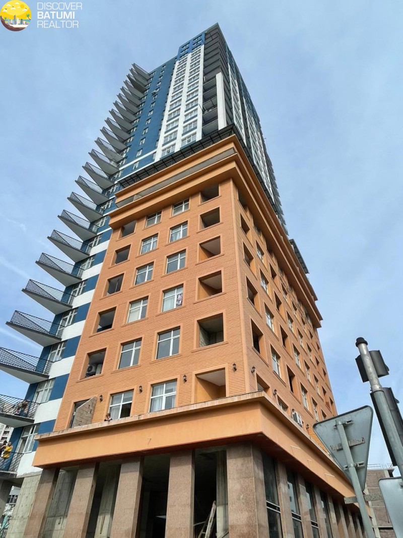 Квартира на продажу в Ангисе