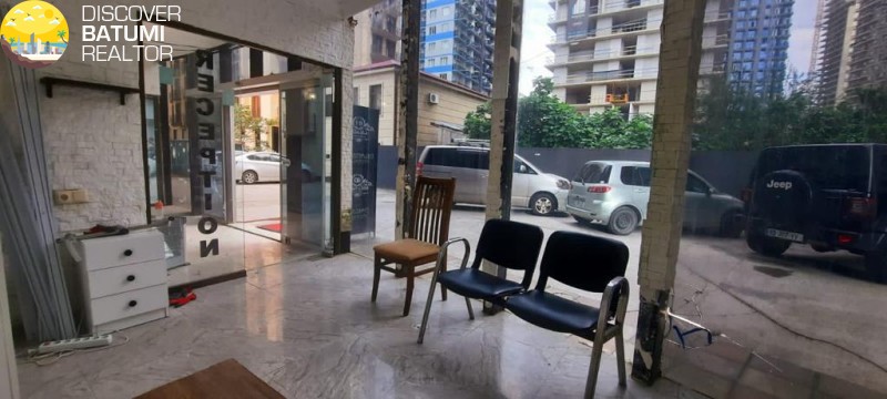 Сдается коммерческое помещение на улице Химшиашвили