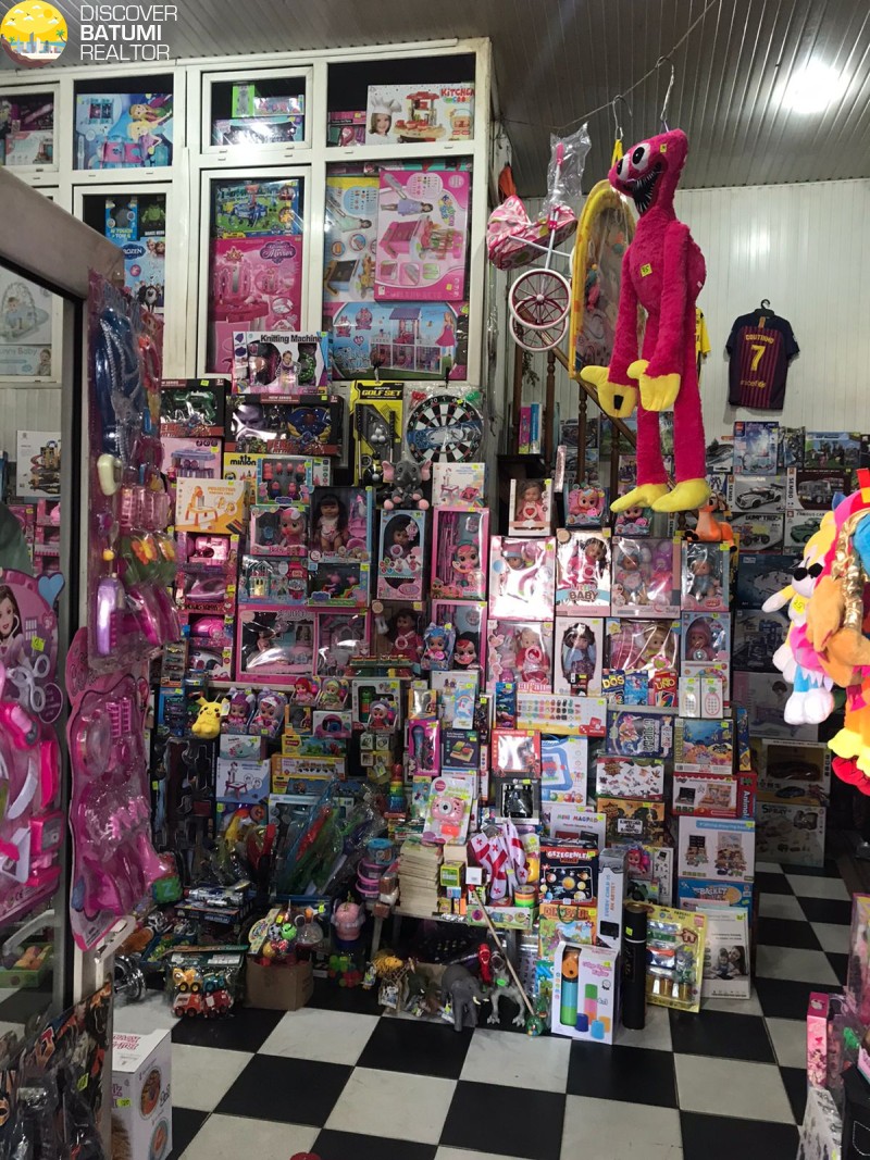 Сдается коммерческое помещение на улице Бараташвили