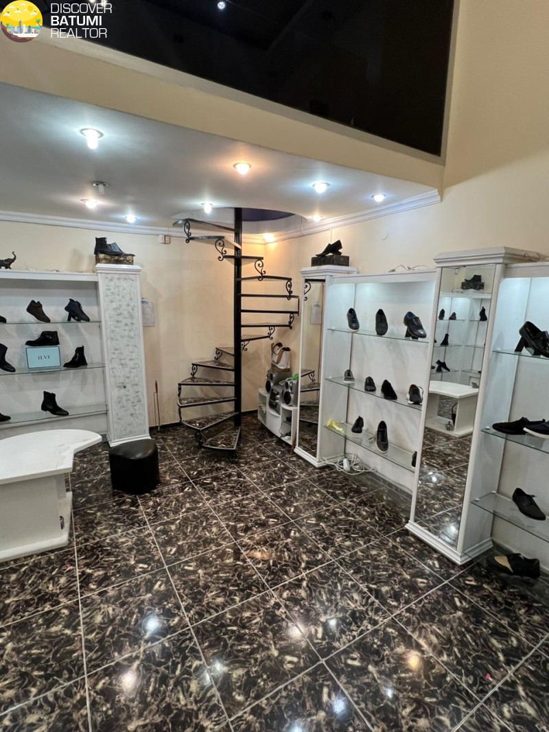 Сдается коммерческое помещение на улице Костава