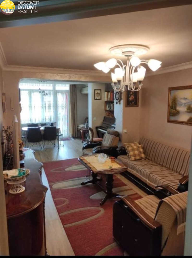 Квартира посуточно на улице Багратиони