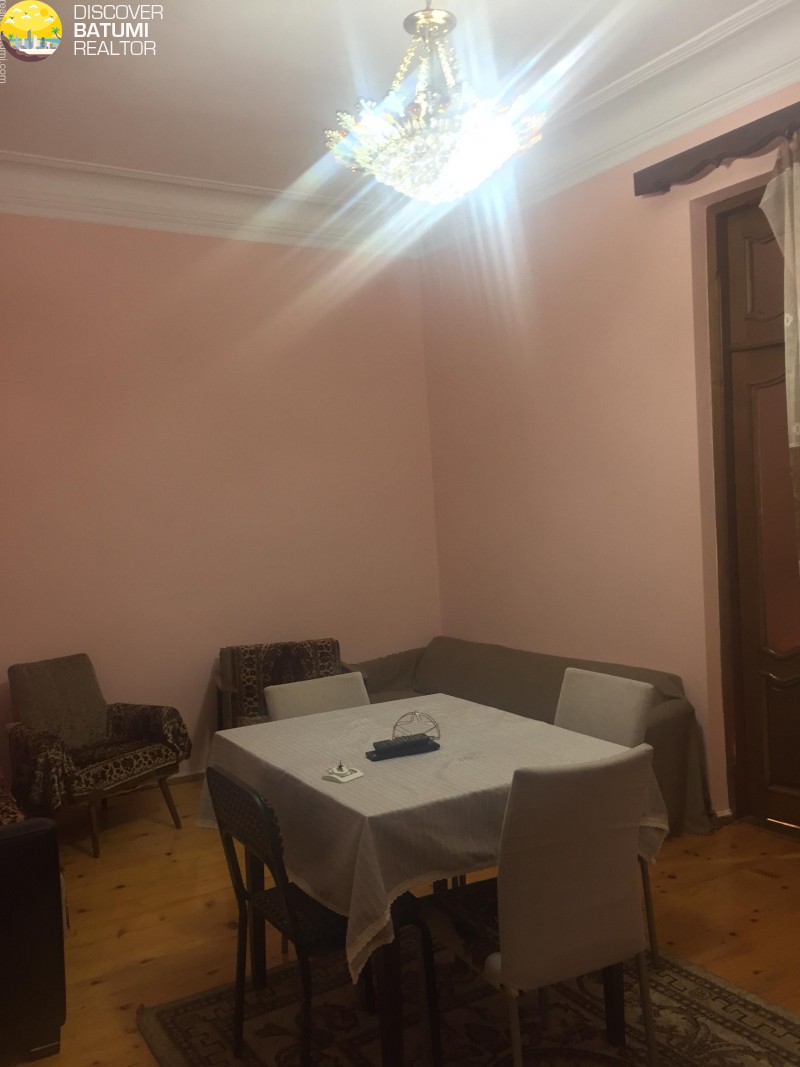 Сдается квартира на улице Зубалашвили